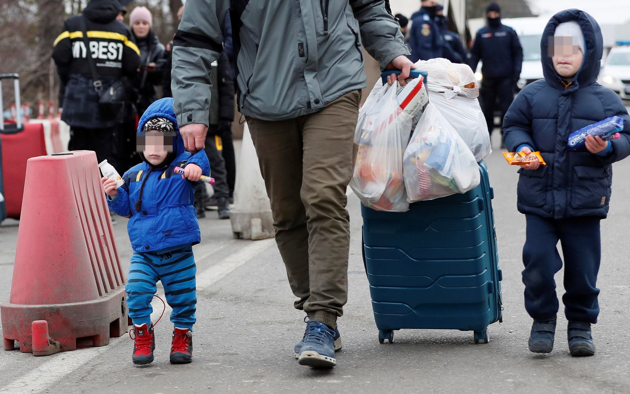 Emergenza profughi - ospitalita' e contributo sostentamento 